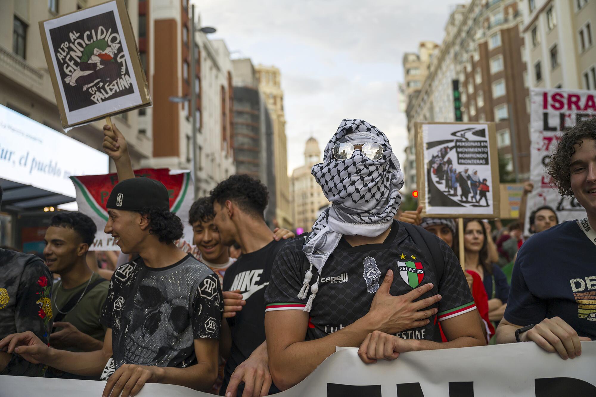 Gaza Cibeles Plza España - 23